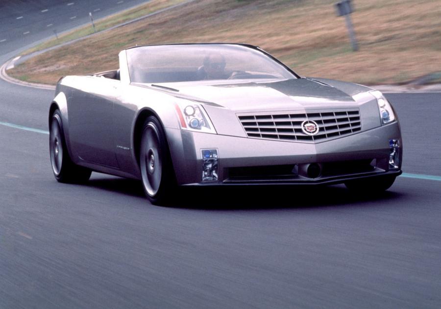  Cadillac Evoq Concept 1999 года  (фото 34 из 41)